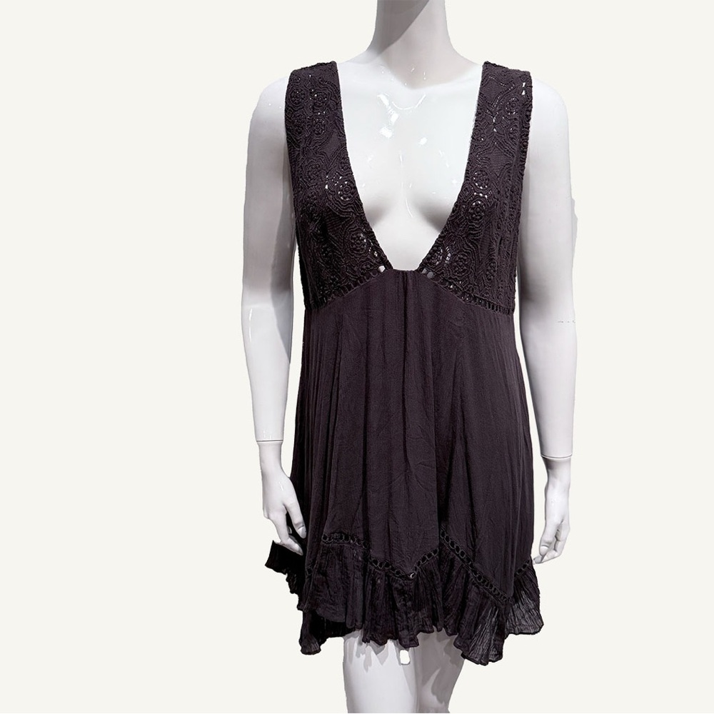 Free People Freya Mini Dress Boho Romantic Embroidered Babydoll Ruffle Pockets S